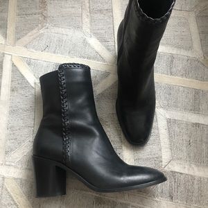 frye giovanna thread boot